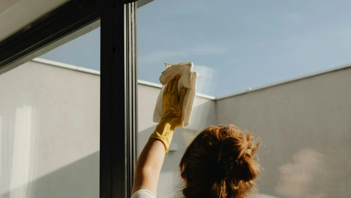 How to Clean a Tinted Window at Home