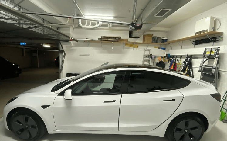 Should I Wash My Car Before Tinting Windows