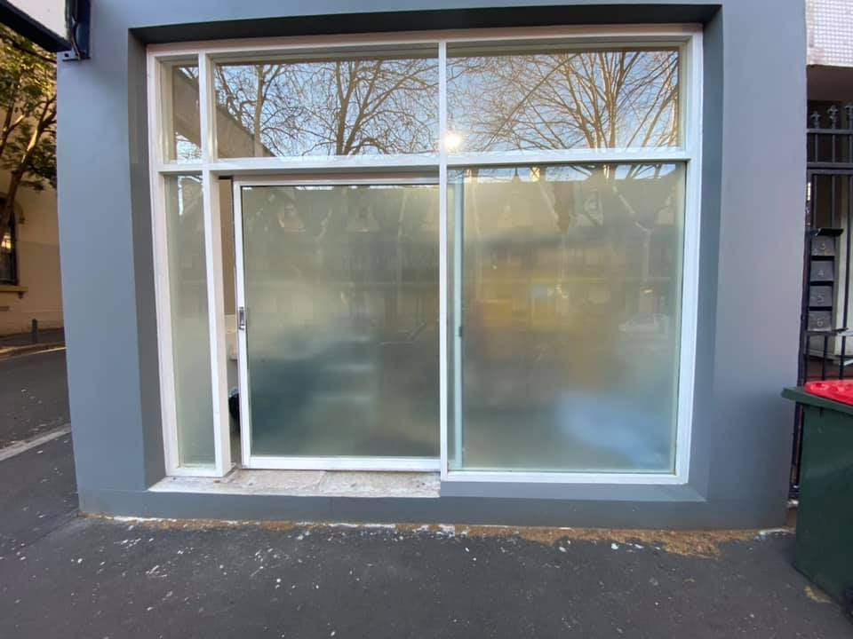 Affordable Glass Window Frosting in Wheeler Heights – Residential & Commercial