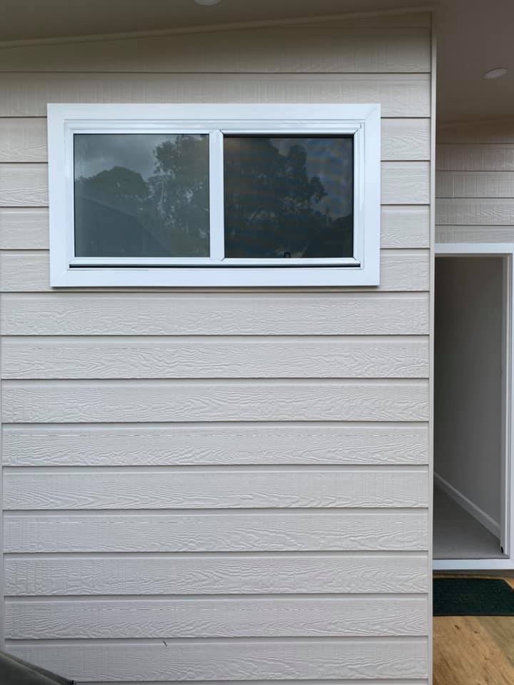Create Comfort & Cut Glare Year-Round! Home Window Tinting in Manly